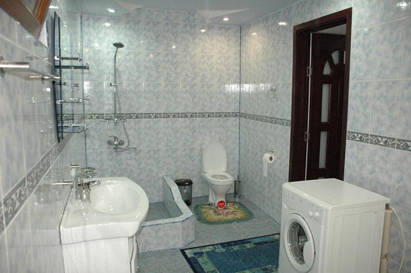 Hotel Edemi Kutaisi Pokoj fotografie