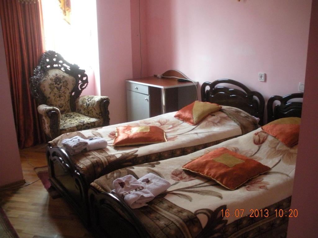 Hotel Edemi Kutaisi Pokoj fotografie